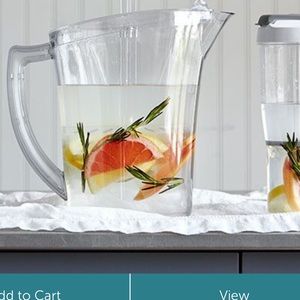 Pampered Chef Quick Stir Pitcher